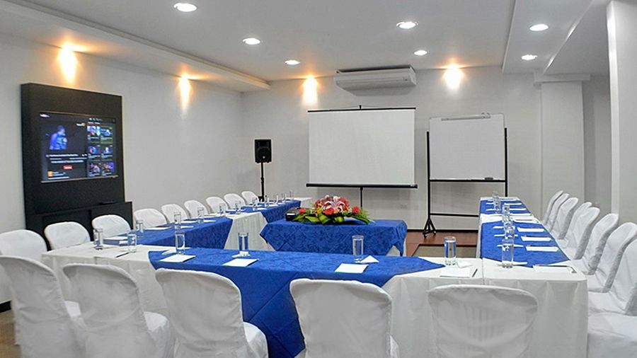 Hotel Castell - Cerca Del Aeropuerto Guayaquil Eksteriør billede